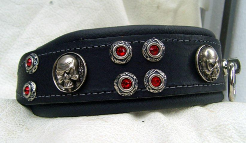 Halsband " Skull Bandit " 4,2cm breit