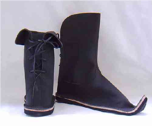 Mittelalter Stiefel Modell " SPITZ 1" schwarz oder braun